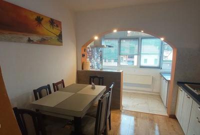Apartament cu 3 camere în Mureșeni