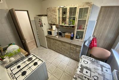 Apartament cu 2 camere decomandat în 7 Noiembrie - 5