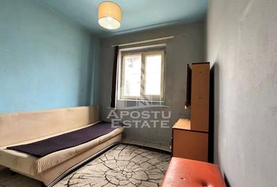 Garsonieră nedecomandată, mobilată în Girocului