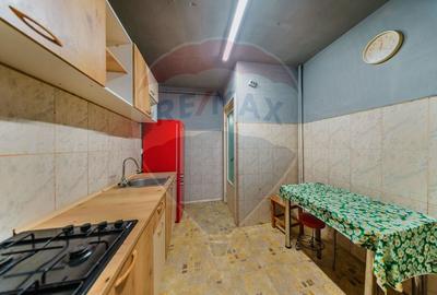 Apartament cu 3 camere decomandat, mobilat în Aurel Vlaicu - 9