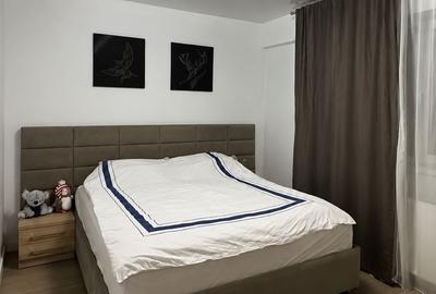 Apartament cu 3 camere decomandat în Militari