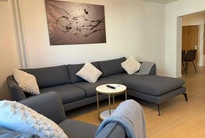 Apartament cu 3 camere decomandat, mobilat în P-ța Alba Iulia