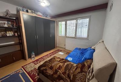 Apartament cu 3 camere semidecomandat în Viziru 1 - 1