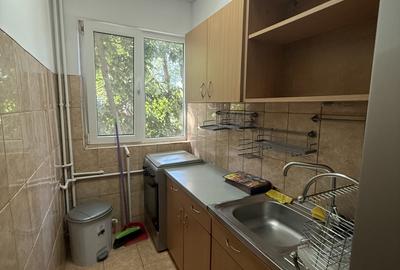 Apartament cu 3 camere semidecomandat în Dacia - 4