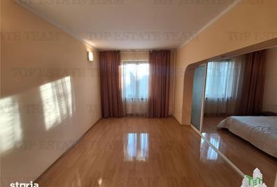 Apartament cu 3 camere semidecomandat în Tineretului - 2