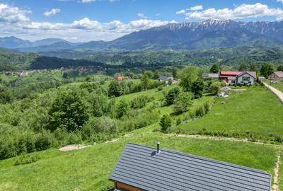 Teren Construcții intravilan de 1400 mp, în Moieciu - 1