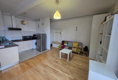 Apartament cu 2 camere semidecomandat în Calea Călărașilor - 2