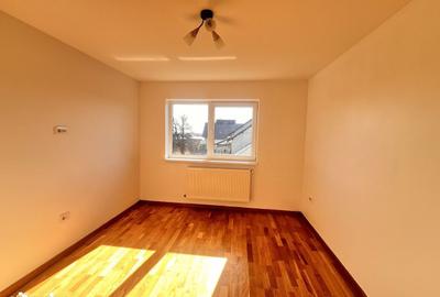 Casă cu 4 camere cu Teren 200 Mp în Curtești - 13