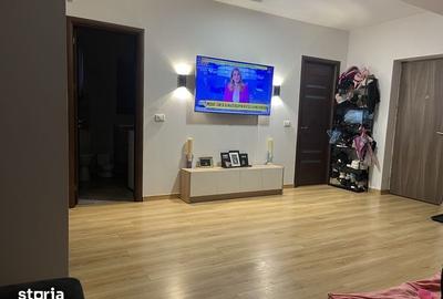Apartament cu 3 camere decomandat în Ișalnița - 3