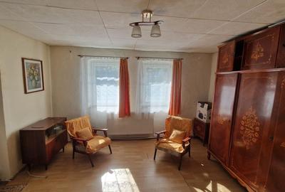 Casă cu 2 camere în Aiton