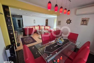 Apartament cu 4 camere decomandat, mobilat în Central