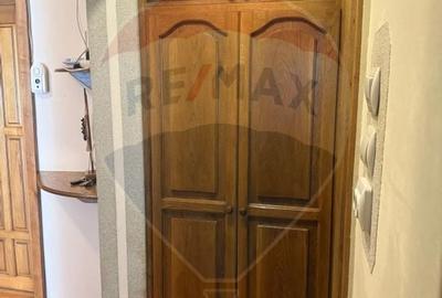 Apartament cu 2 camere decomandat în Central - 15