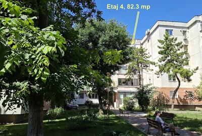 Apartament cu 4 camere decomandat în Central