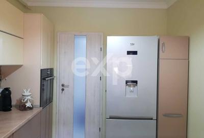 Apartament cu 3 camere semidecomandat în Florești - 1