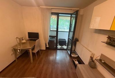 Apartament cu 3 camere decomandat în Titan - 3