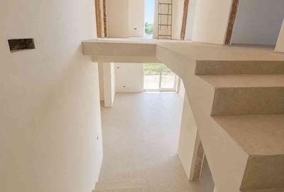 Casă cu 4 camere cu Teren 416 Mp în Central