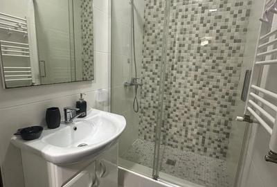 Apartament cu 2 camere decomandat în Berceni