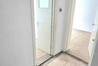 Apartament cu 2 camere semidecomandat în Mărăști