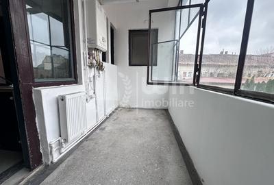 Apartament cu 4 camere decomandat în Central - 12