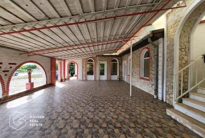Casă individuală cu 12 camere cu Teren 1000 Mp în Central - 8