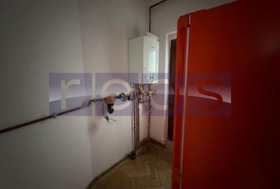 Casă individuală cu 10 camere cu Canalizare în Dacia - 14