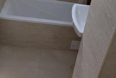 Apartament cu 3 camere semidecomandat în Micro 15 - 5