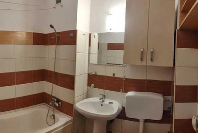 Garsonieră decomandată în Drumul Taberei