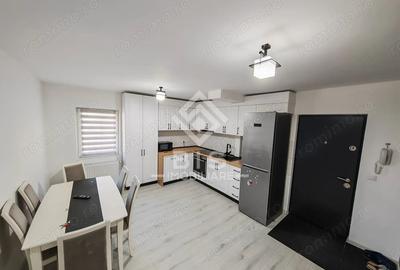 Apartament cu 3 camere decomandat în Central - 1