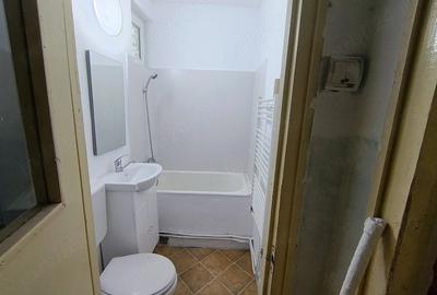 Apartament cu 2 camere semidecomandat în Central - 1
