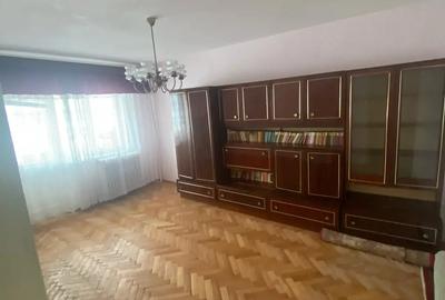 Apartament cu 3 camere decomandat în Târgu Ocna - 10