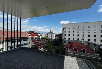 Apartament cu 4 camere decomandat în Herăstrău - 6