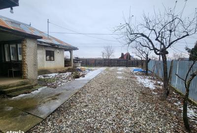 Casă cu 4 camere în Faraoani - 4