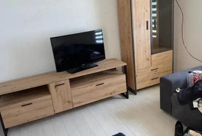 Spațiu comercial, de 474 mp, în Podari - 1
