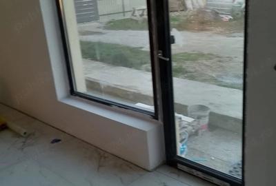 Casă cu Teren 10 Mp în Crișeni