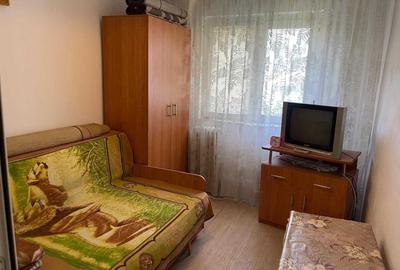 Garsonieră semidecomandată în Războieni - 1