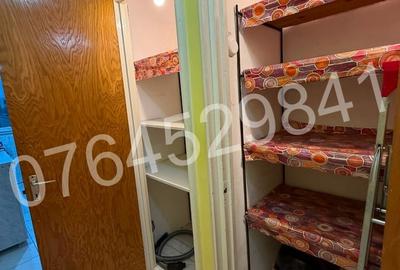 Apartament cu 2 camere decomandat în Drumul Taberei