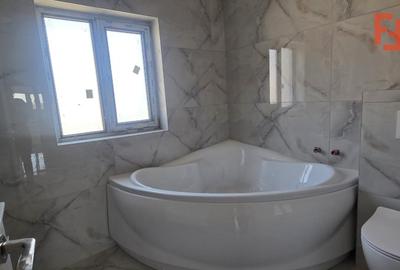 Duplex cu 5 camere cu Canalizare în Moșnița Nouă - 15