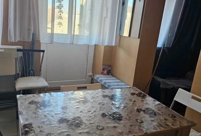 Apartament cu 2 camere decomandat în Bălcescu - 3