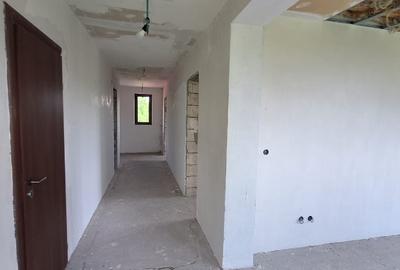Casă individuală cu 5 camere cu Canalizare în Dridu - 14