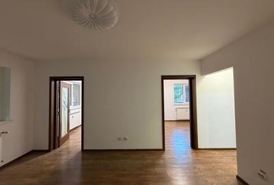 Apartament cu 3 camere semidecomandat în Dorobanți - 13