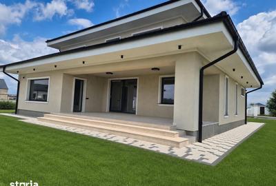 Casă cu 7 camere cu Teren 560 Mp în Tărtășești - 8