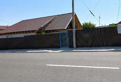 Casă cu Teren 270 Mp în Central