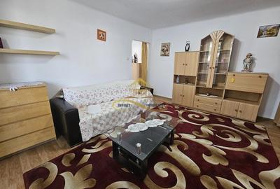Apartament cu 2 camere semidecomandat în Ultracentral