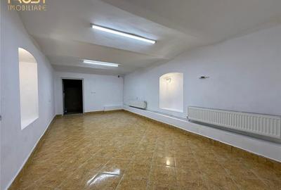 Apartament cu 2 camere semidecomandat în Central - 1