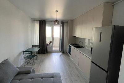 Apartament cu 2 camere semidecomandat în Roșu