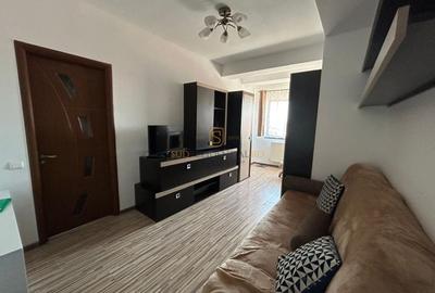 Apartament cu 2 camere semidecomandat, mobilat în Central
