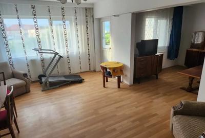 Apartament cu 4 camere decomandat în Central - 5