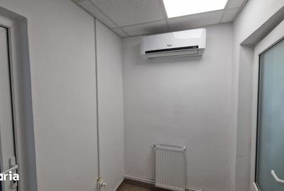 Spațiu comercial, de 32 mp, în Central