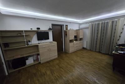 Apartament cu 2 camere decomandat în Central - 8