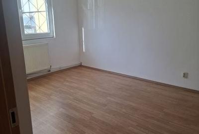 Apartament cu 3 camere decomandat în Central - 5